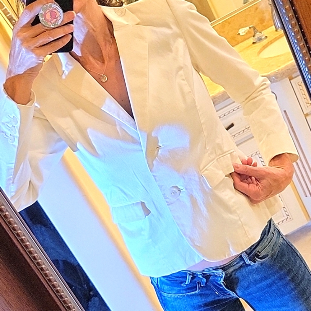 212 Collection White Blazer,  Sz 2 - Picture 7 of 16